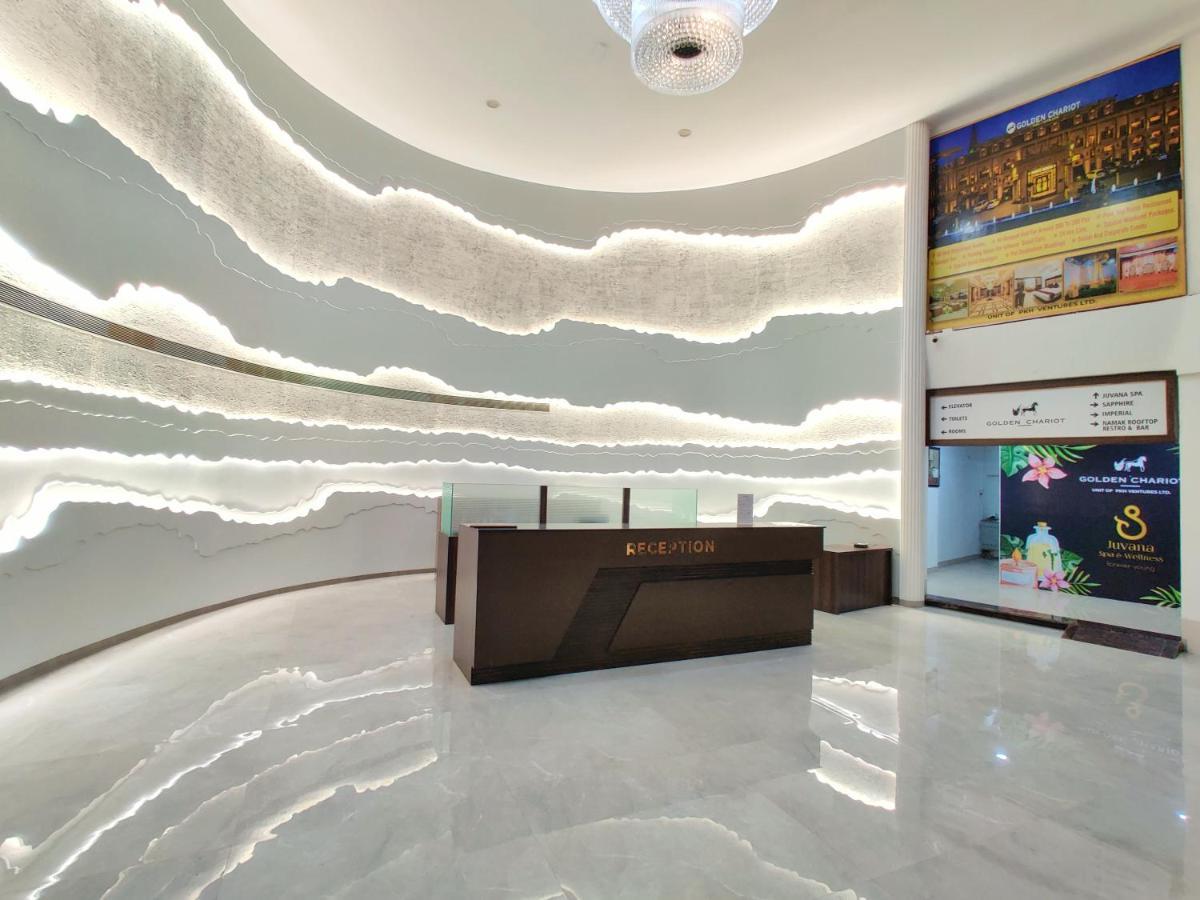 Golden Chariot Hotel Daman Exteriér fotografie